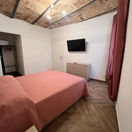 Tra Mura E Vicoli - Turistico Appartement *